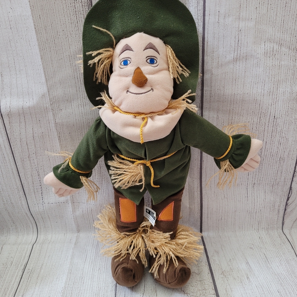 Warner Bros. Studio Store / Wizard of Oz / {Scarecrow} 1999 18" Plush